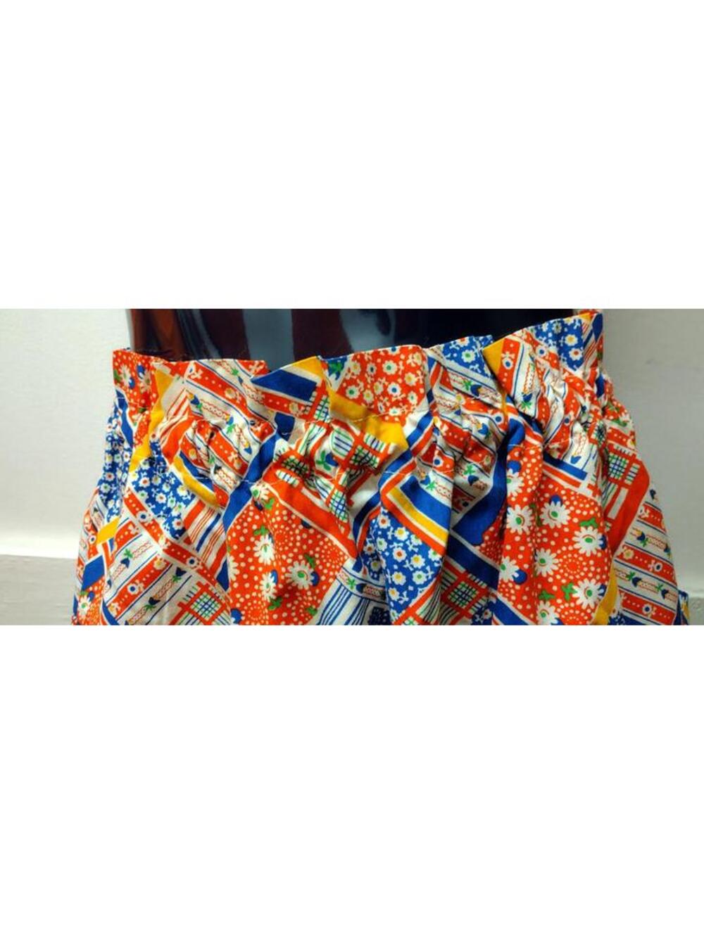 Vintage Apron Orange Flowers Holly Hobbie Era HIPPY BIG SIZE POCKETS APRON 1970s